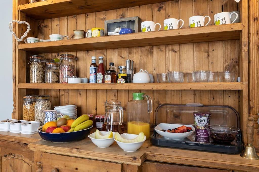 2 Cambridge Villas B & B Ambleside Bagian luar foto
