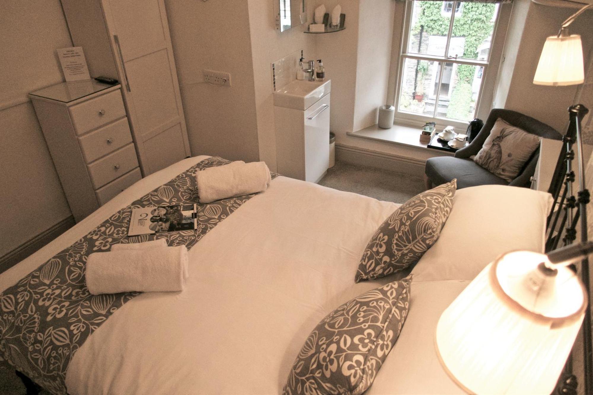 2 Cambridge Villas B & B Ambleside Bagian luar foto
